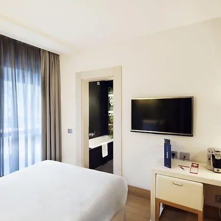 Hotel Nhow Vittorio Veneto 4*