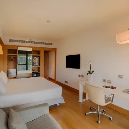 Hotel Nhow