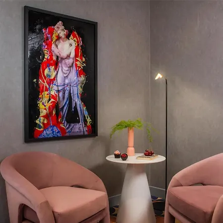 Nhow Hotel 4*