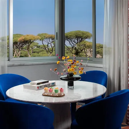 Nhow Hotel 4*