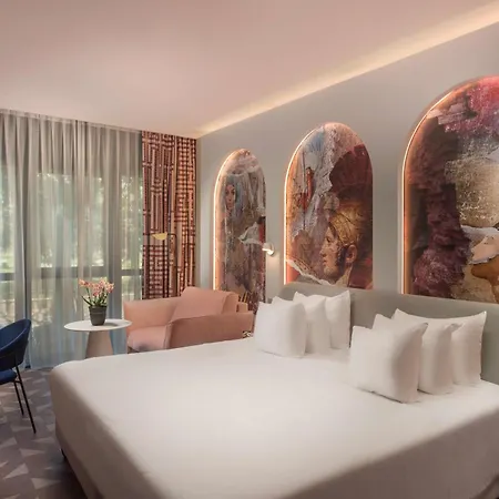 Nhow Hotel