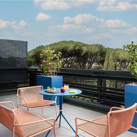 Hotel Nhow 4*